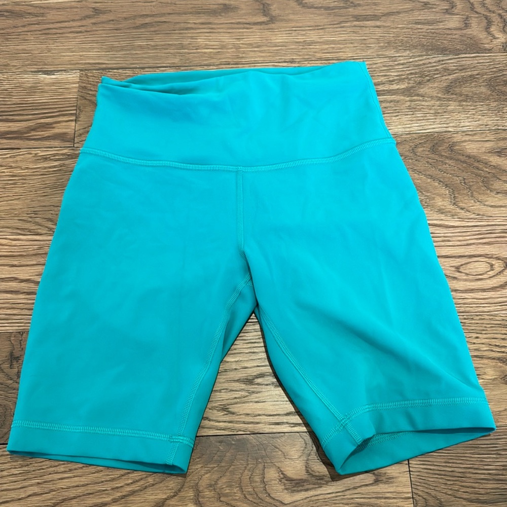 Lululemon biker shorts!